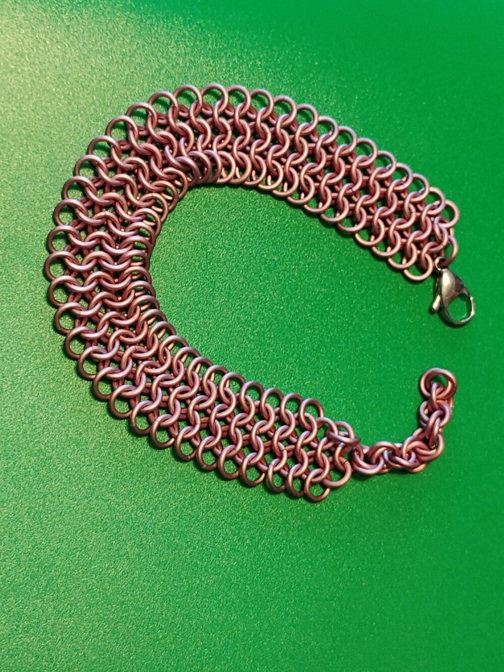 Light pink chain mail bracelet